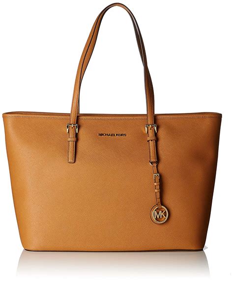 MICHAEL Michael Kors Jet Set Medium Leather 